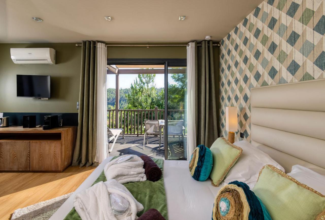 Domaine De Chalveches Hotel Spa 4* Faugeres  Экстерьер фото