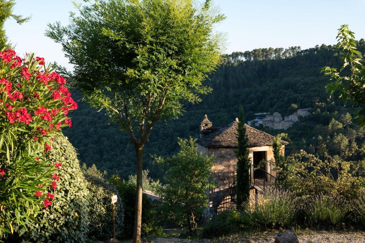 Domaine De Chalveches Hotel Spa 4* Faugeres  Экстерьер фото