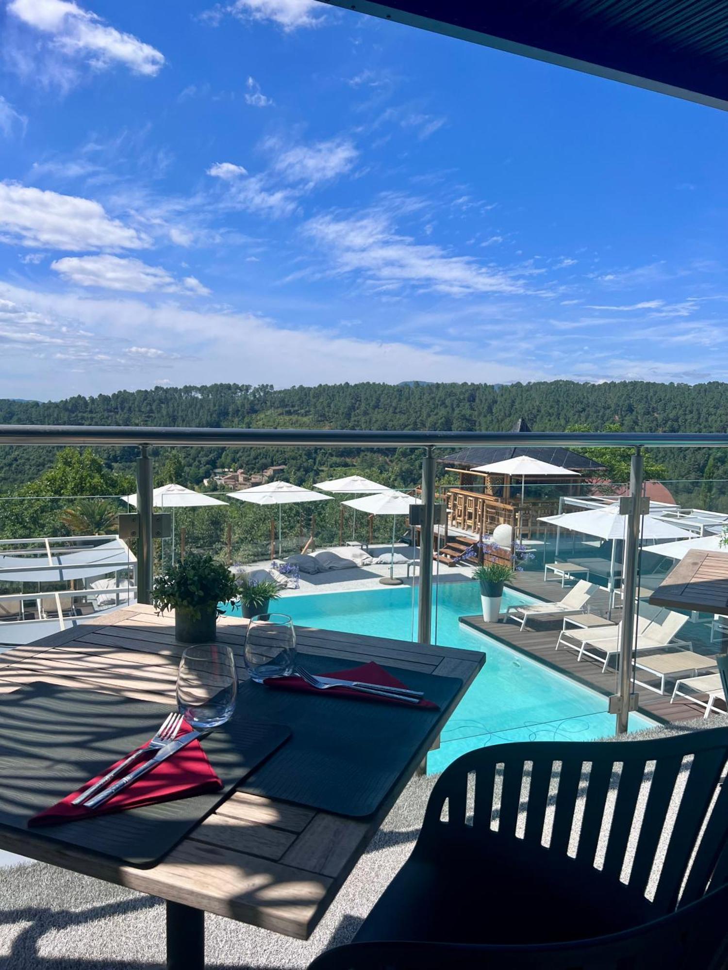 Domaine De Chalveches Hotel Spa 4* Faugeres  Экстерьер фото